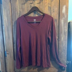 Elegant Maroon V-Neck Long Sleeve Top